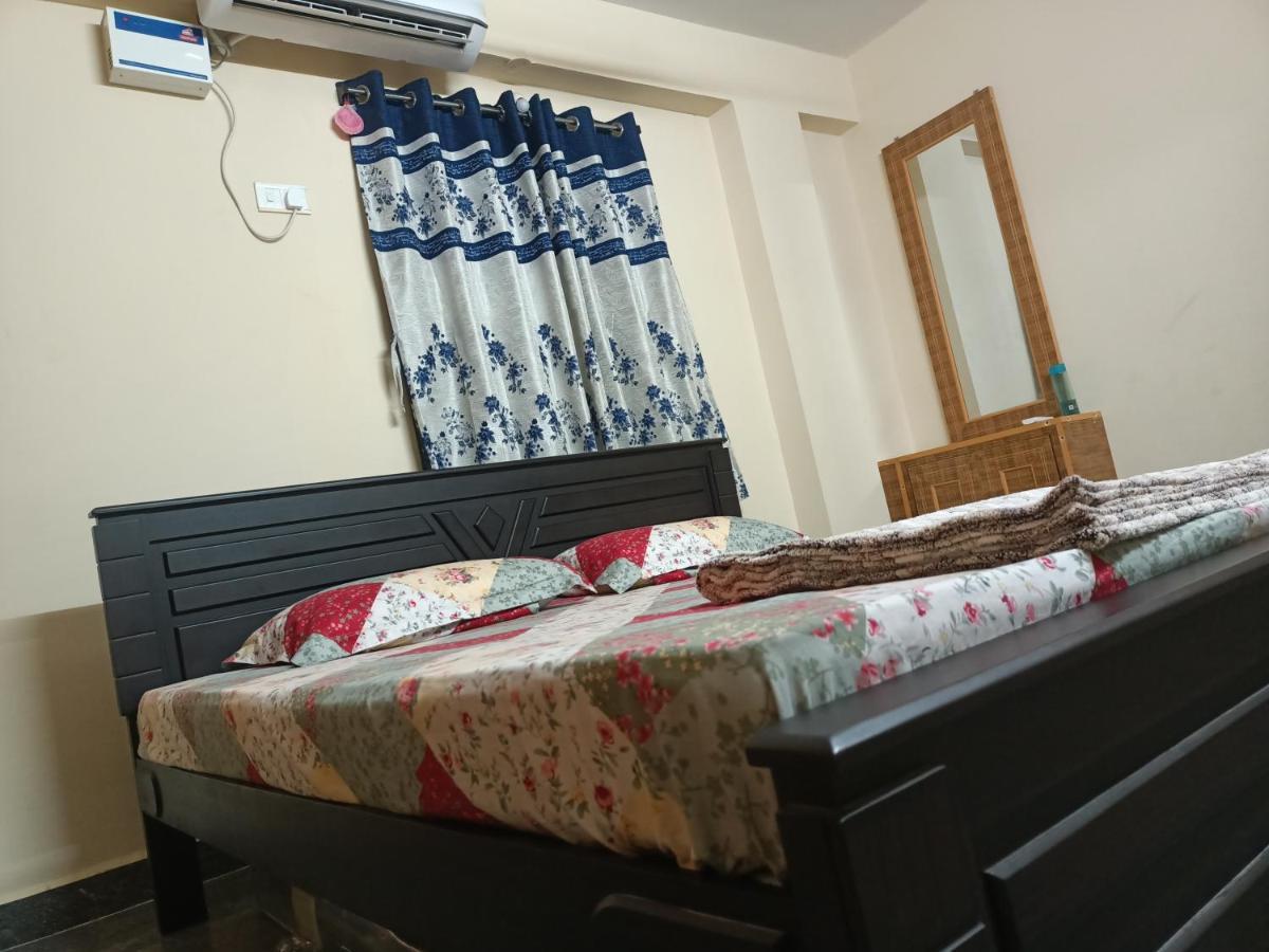 Advik Homestays 티루파티 외부 사진